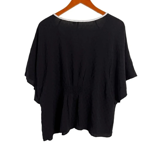 ELLE Black Blouse with White Trim Plus Size XXL Lightweight Short Sleeves Top - Picture 2 of 4